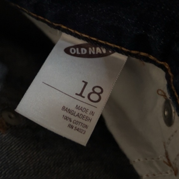 New without tags. Blue old navy jean skirt - Picture 3 of 5